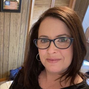 Meet your Posher, Kathleen